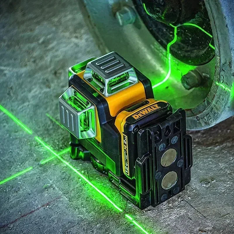 12-Line 360° Green Laser Level for Vertical Horizontal Alignment